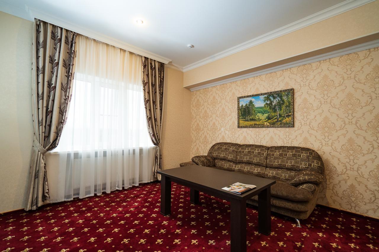 Mask Business Hotel Pjatigorsk Exterior foto